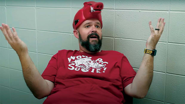 SEC Roll Call's Matt Mitchell portrays Arkansas talking about the offensive line quitting in the middle of the season.